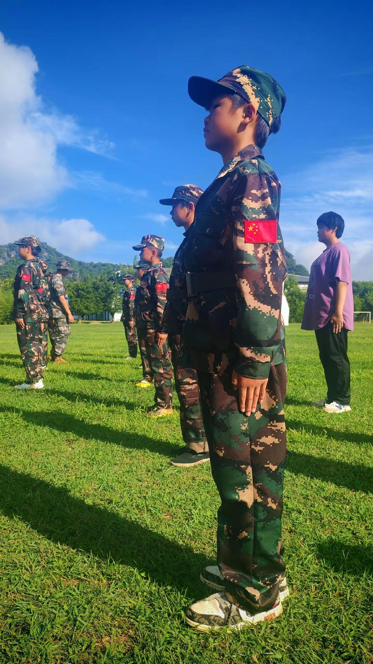 标兵就位