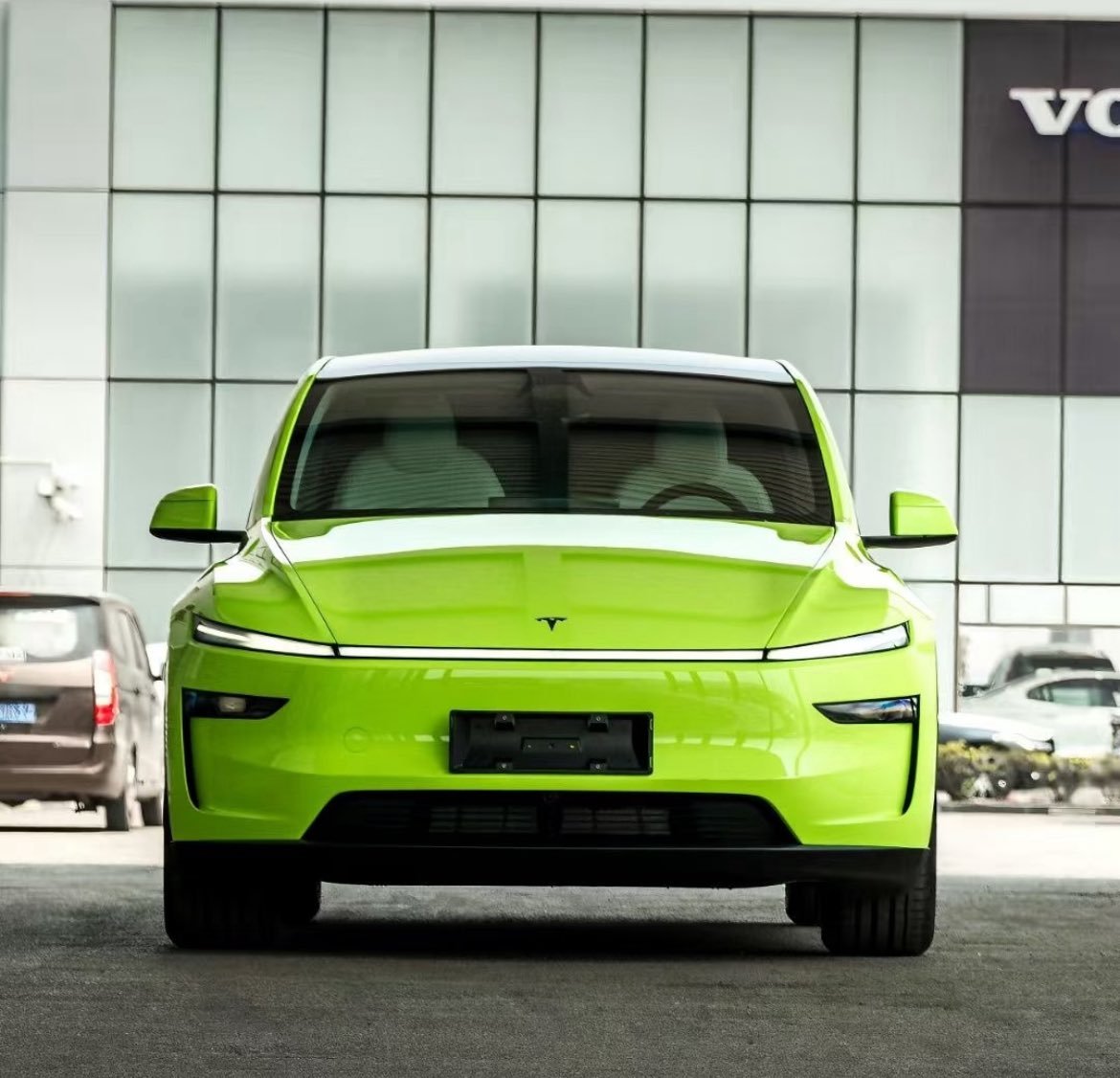 淡绿色的Model Y，喜欢吗[doge] ​​​