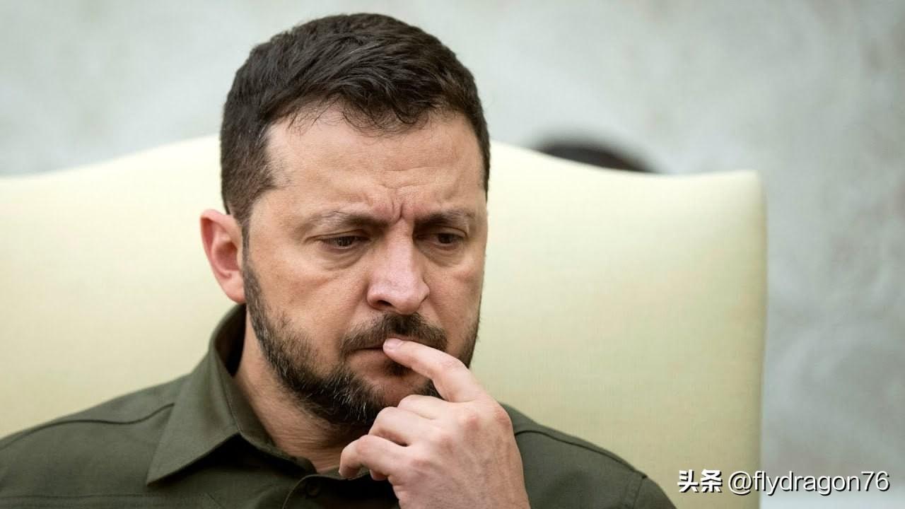 🇺🇦泽连斯基表示，乌克兰每月动员3万至3.4万名士兵，但仍然面临人员短缺。