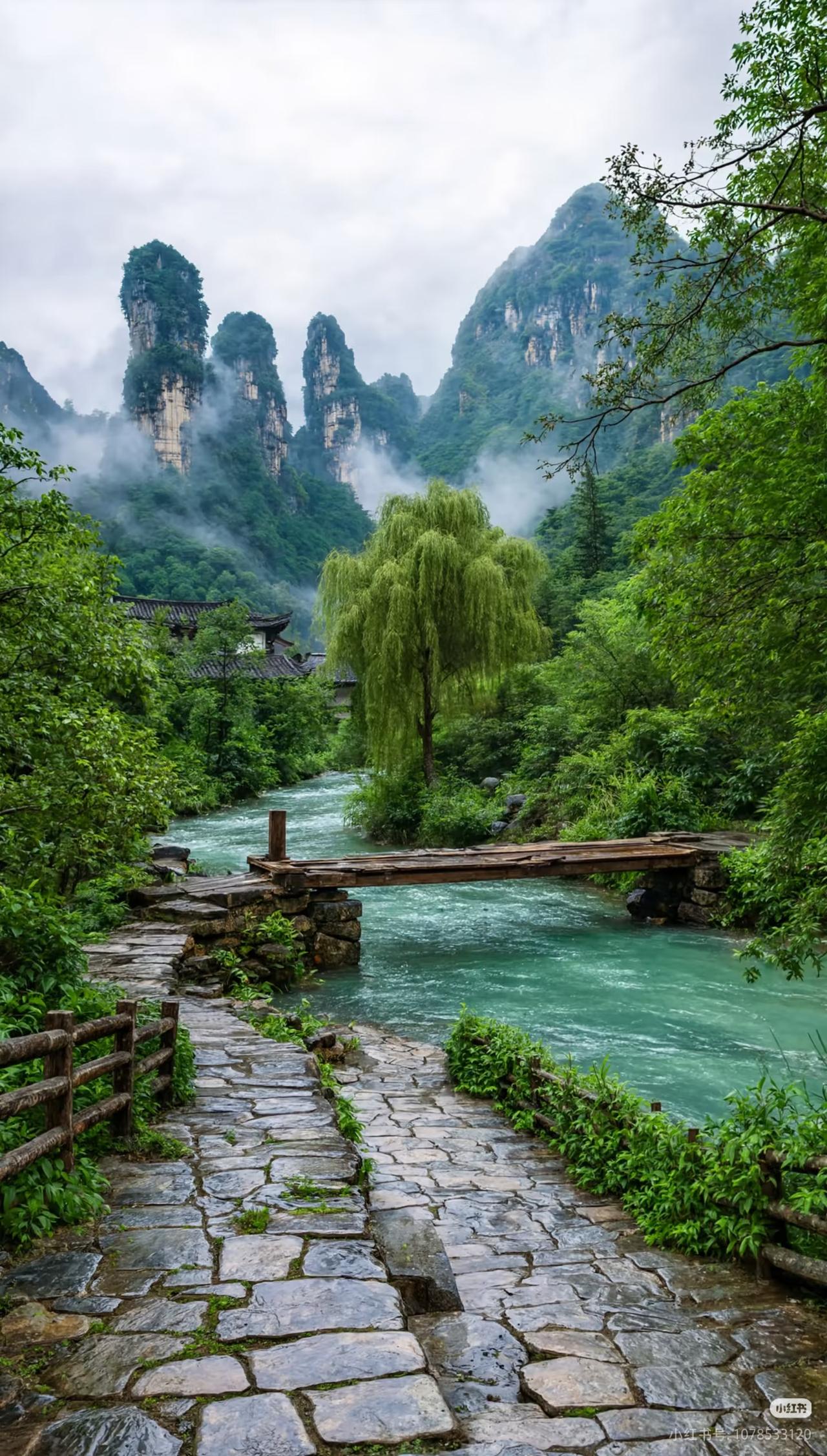 湘西你是真糊涂啊！这么美的峡谷居然不火

湘西被低估的避暑秘境！德夯大峡谷美到想