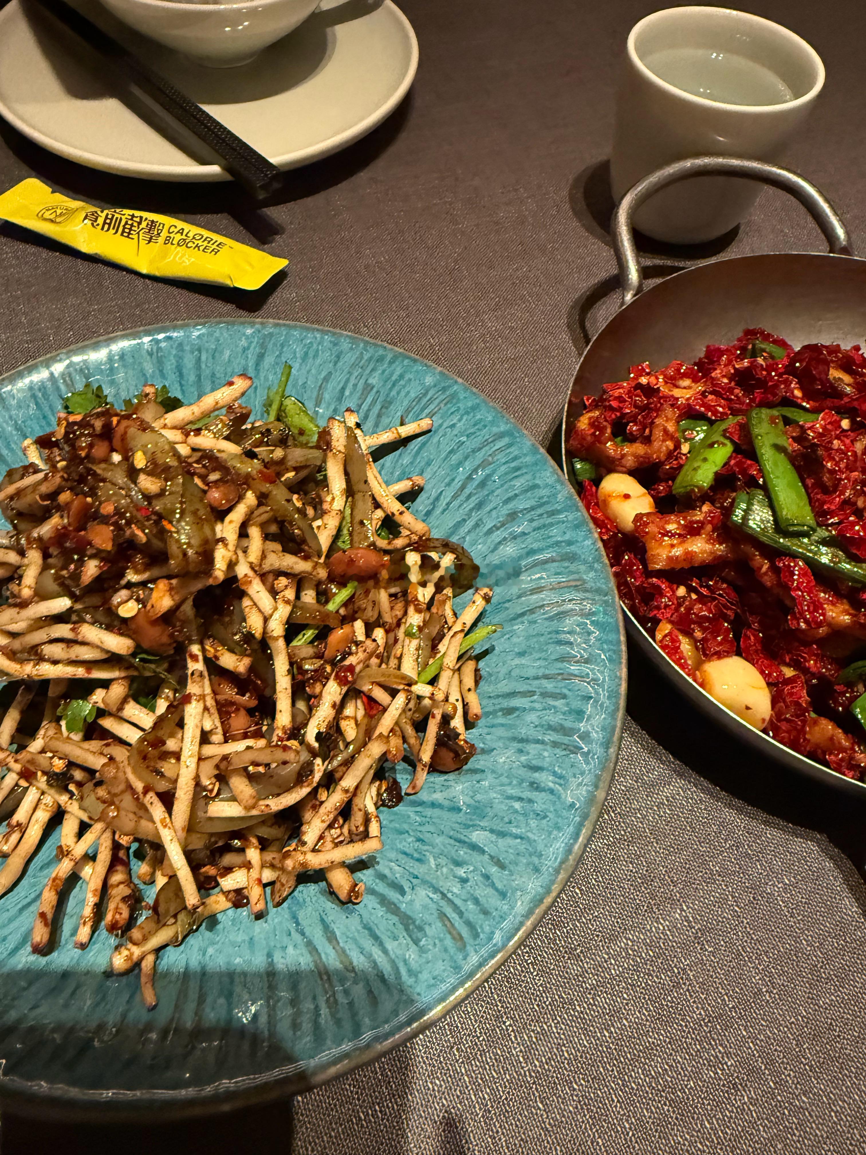 每天就怕自己长胖[泪] 易吸收的体质就是海绵🧽 ​​​