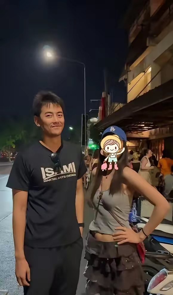 纪凌尘，这次会跟这个女友结婚吗？4年了，超过了跟阚清子在一起的时间，但还是没动静