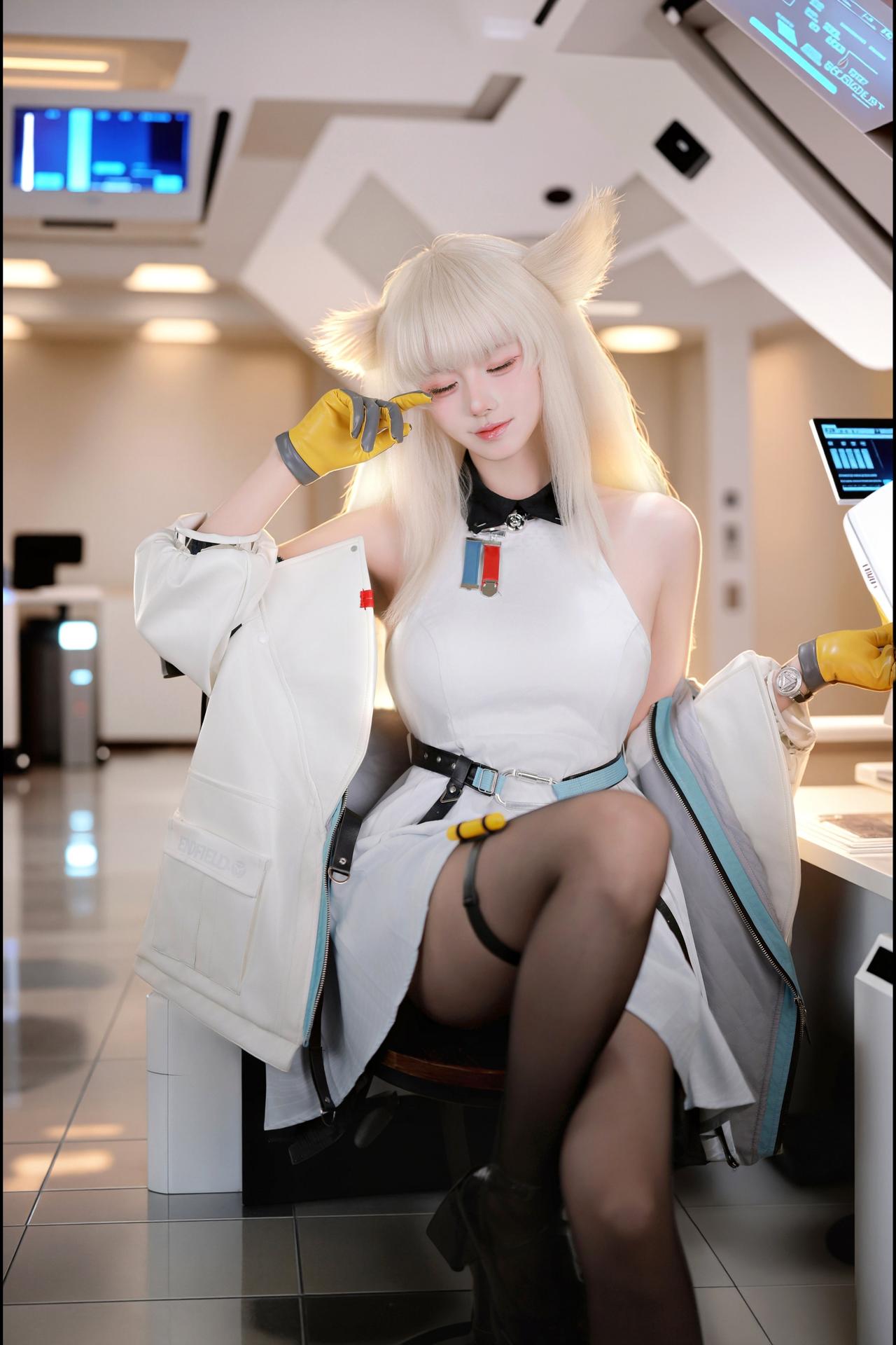 万一我是说万一，兄弟们今年都能找到这么可爱的韩国cos小姐姐当女朋友呢？

下面