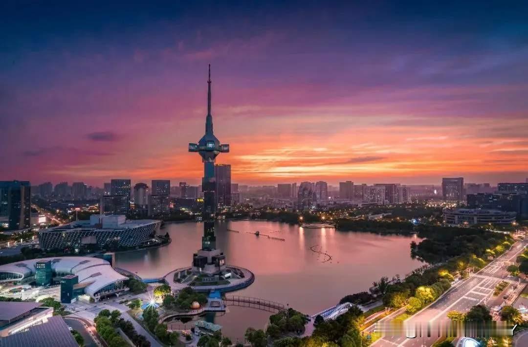 盐城2025年的GDP数据一出来，还是没能超过扬州。8045亿元的总量，307亿