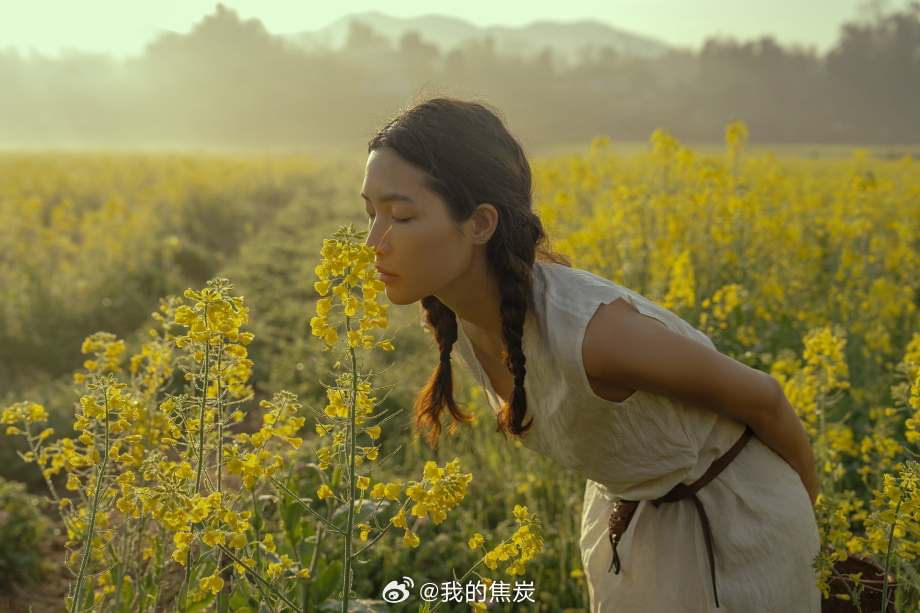 北大教授的一段话：人必须出门，必须社交，必须去体验不同的事物，见各种各样的人，脑