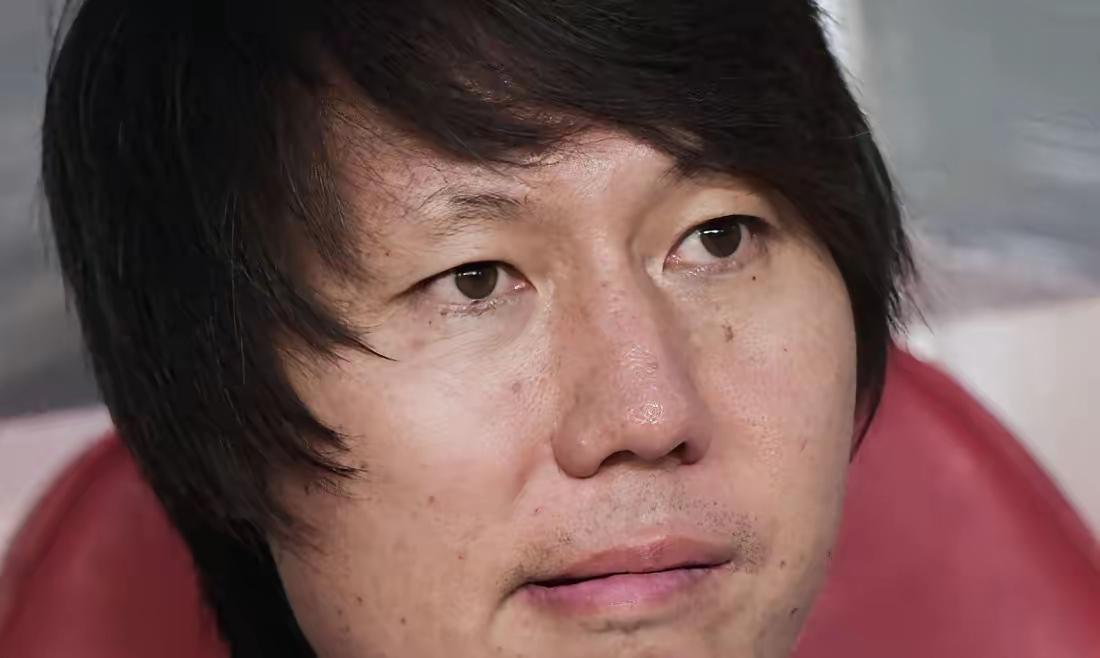 李铁案终于彻底尘埃落定。2026年1月29日，中国足协正式公告，他和另外72人被