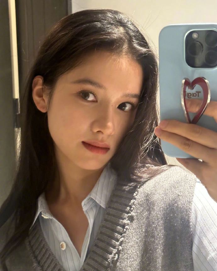 张婧仪生图 