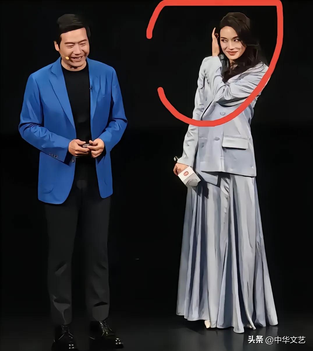 雷军的车
舒淇的眼
都是可望不可及
车好 车贵
人美 人甜
雷军小米车