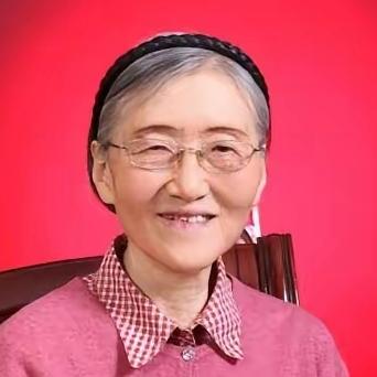 吴石将军的女儿吴兰成，竟在内蒙古牙克石默默守了25年。
 
因父亲身份，1953