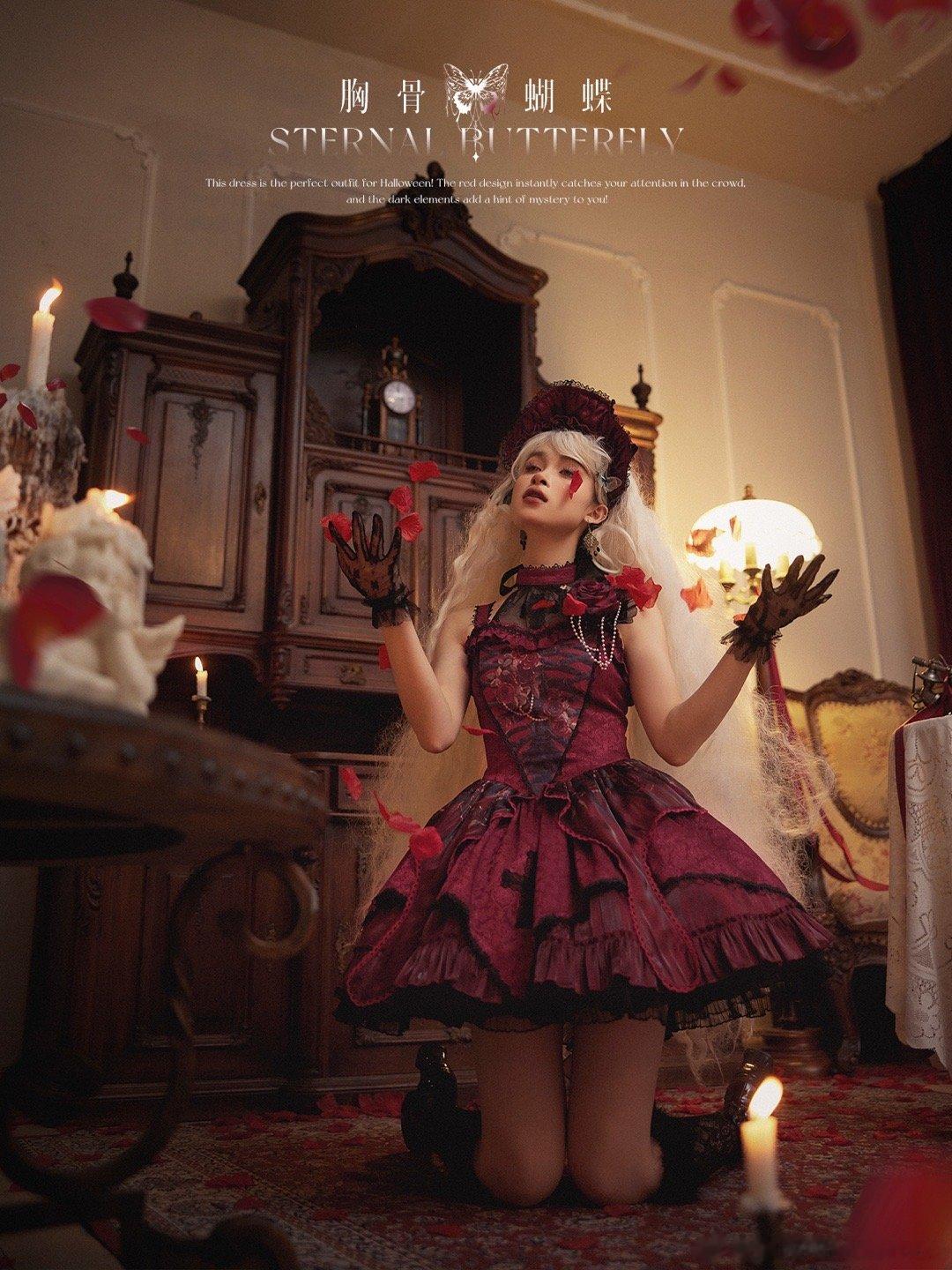 胸骨蝴蝶模特图来啦！很有魔女的感觉呢#猫芮可[超话]##lolita上新##Lo