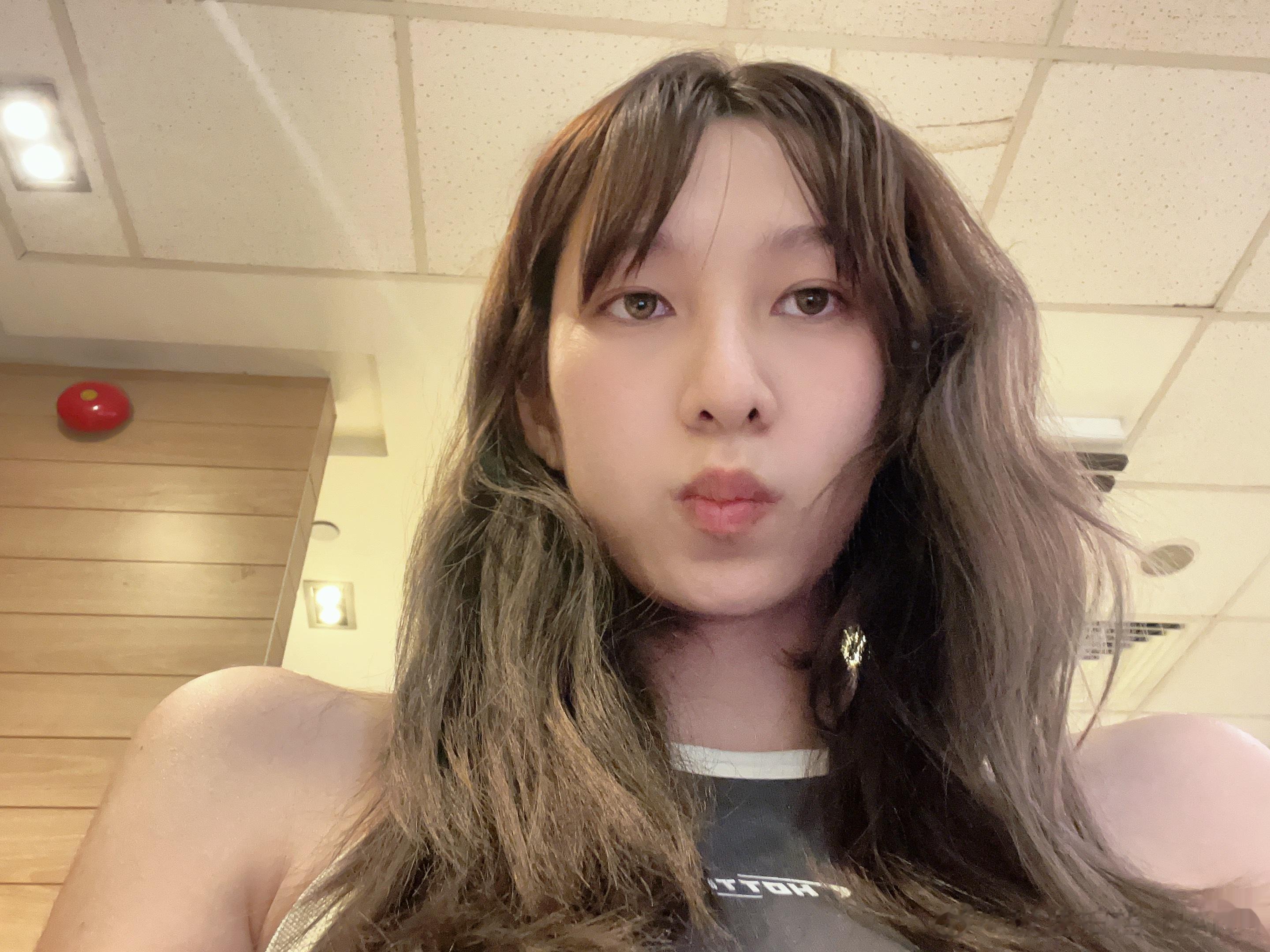 快夸我能吃[锦鲤附体][锦鲤附体][锦鲤附体] ​​​