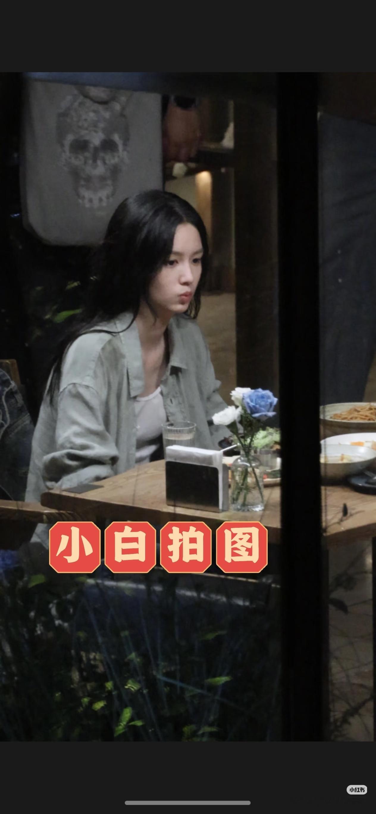 晚睡的夜猫有诗兰看 