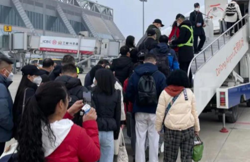 信息准得让人发毛！上海一对夫妻在山西大同旅游途中，忽然接到“民航工作人员”电话，