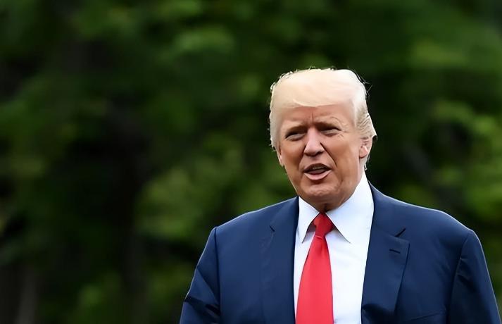 俄罗斯央行8月14日公布的国际收支数据显示，2026年第二季度俄罗斯经常账户顺差