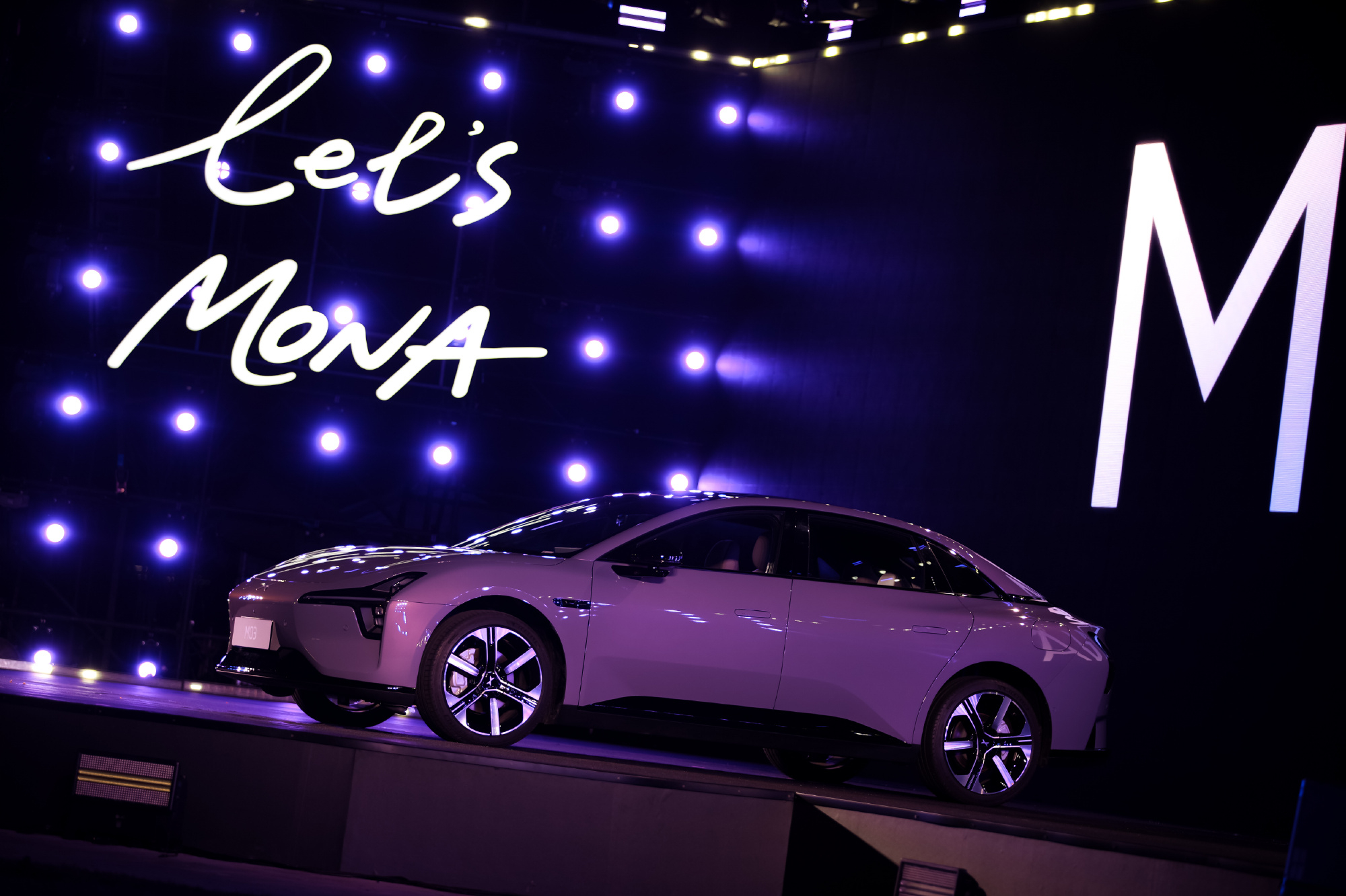 作为2024年小鹏MONA M03的首发车主，怎么看新款发布？我那台给我的感觉是