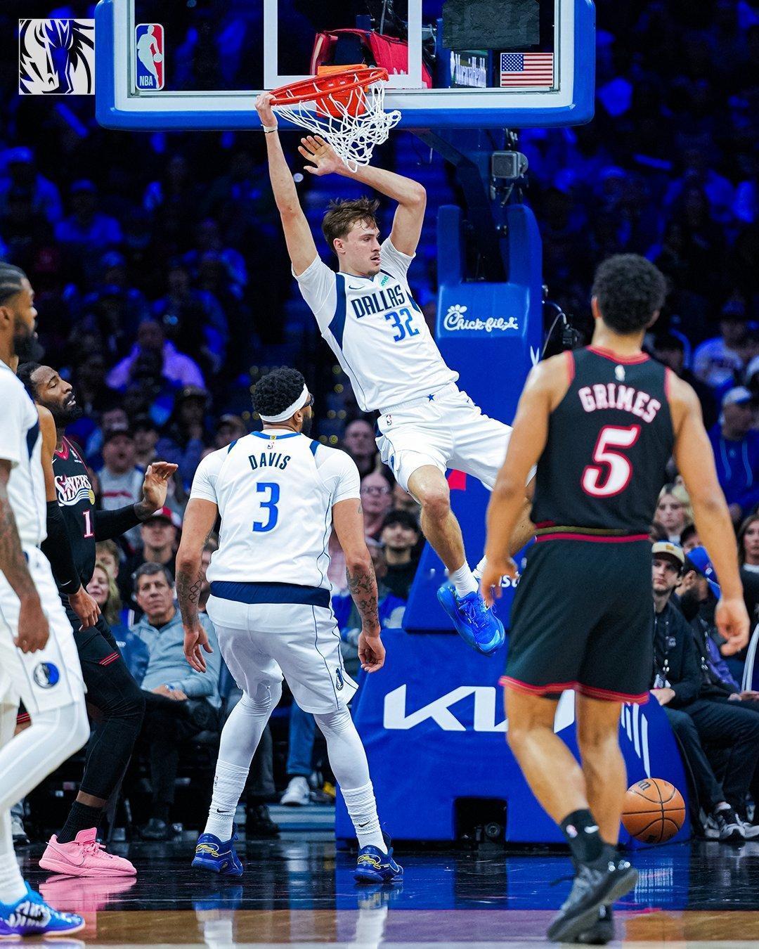 伤病报告：弗拉格（背部挫伤）、克莱（左膝酸痛）、克里斯蒂（生病）50% 概率出战