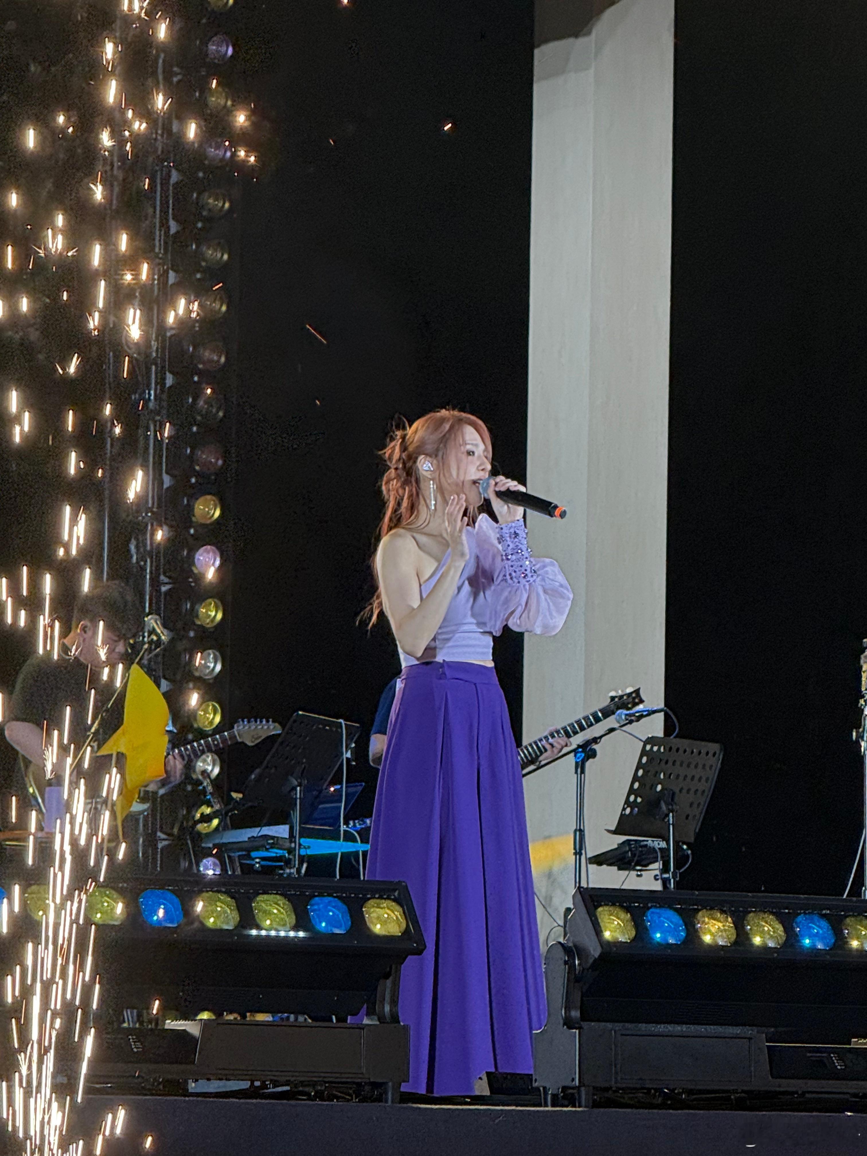 郭静下一个天亮等了十七年 十七年的等待，终于在马路生活节秋日再见音乐会上被治愈，