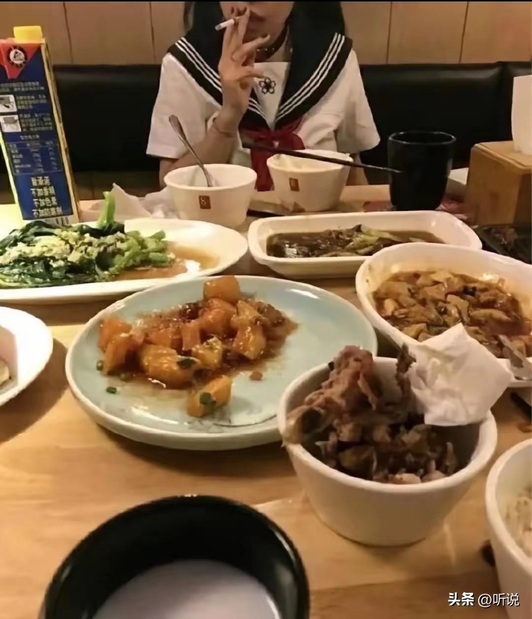 相亲对象抽烟，还能不能娶回家