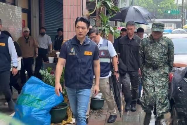 国民党2028年若派卢秀燕对战赖清德，稳输；蒋万安一定是"见死不救"，蓝军再怎么