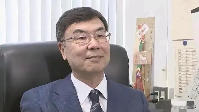 日本诺奖真是赢麻了，今年更是包揽诺贝尔两项大奖，真是太厉害了。
其中，坂口志文斩
