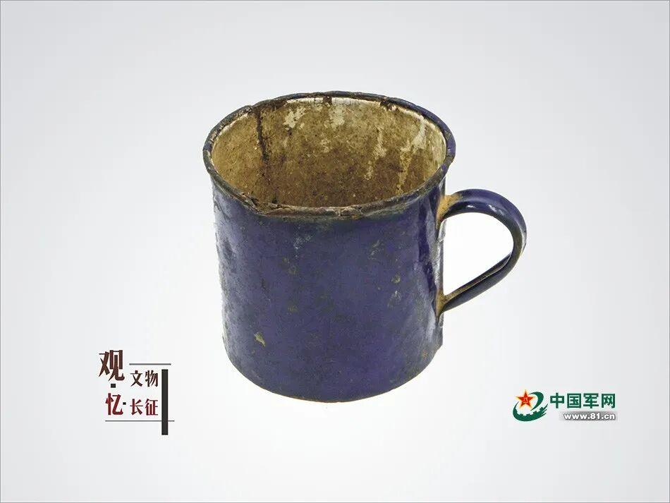 李一氓回忆  长征故事  十七


过草地 续

当时过草地要准备七天的粮食。但