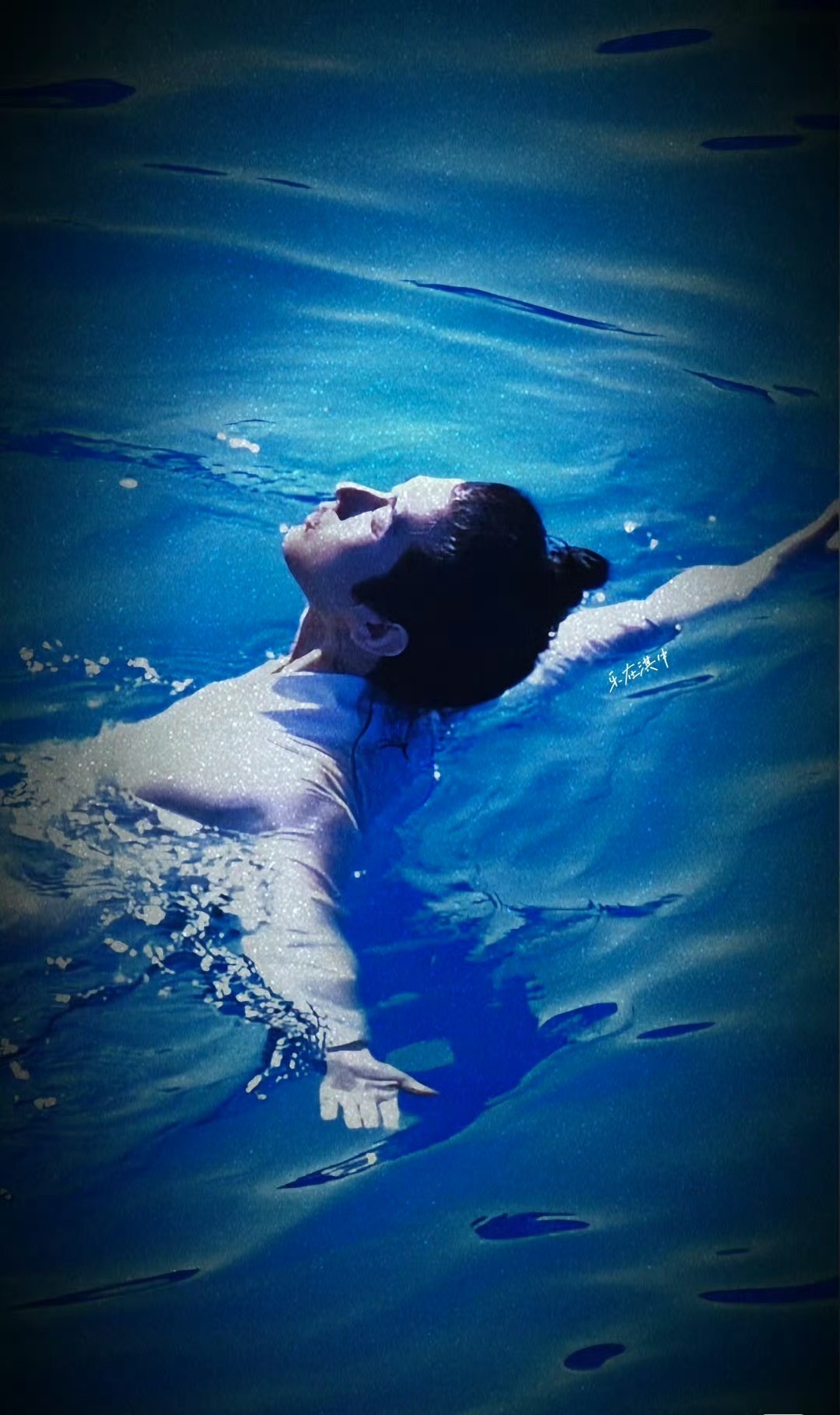 电视剧两京十五日[超话]  迷人的水中太子 ​​​