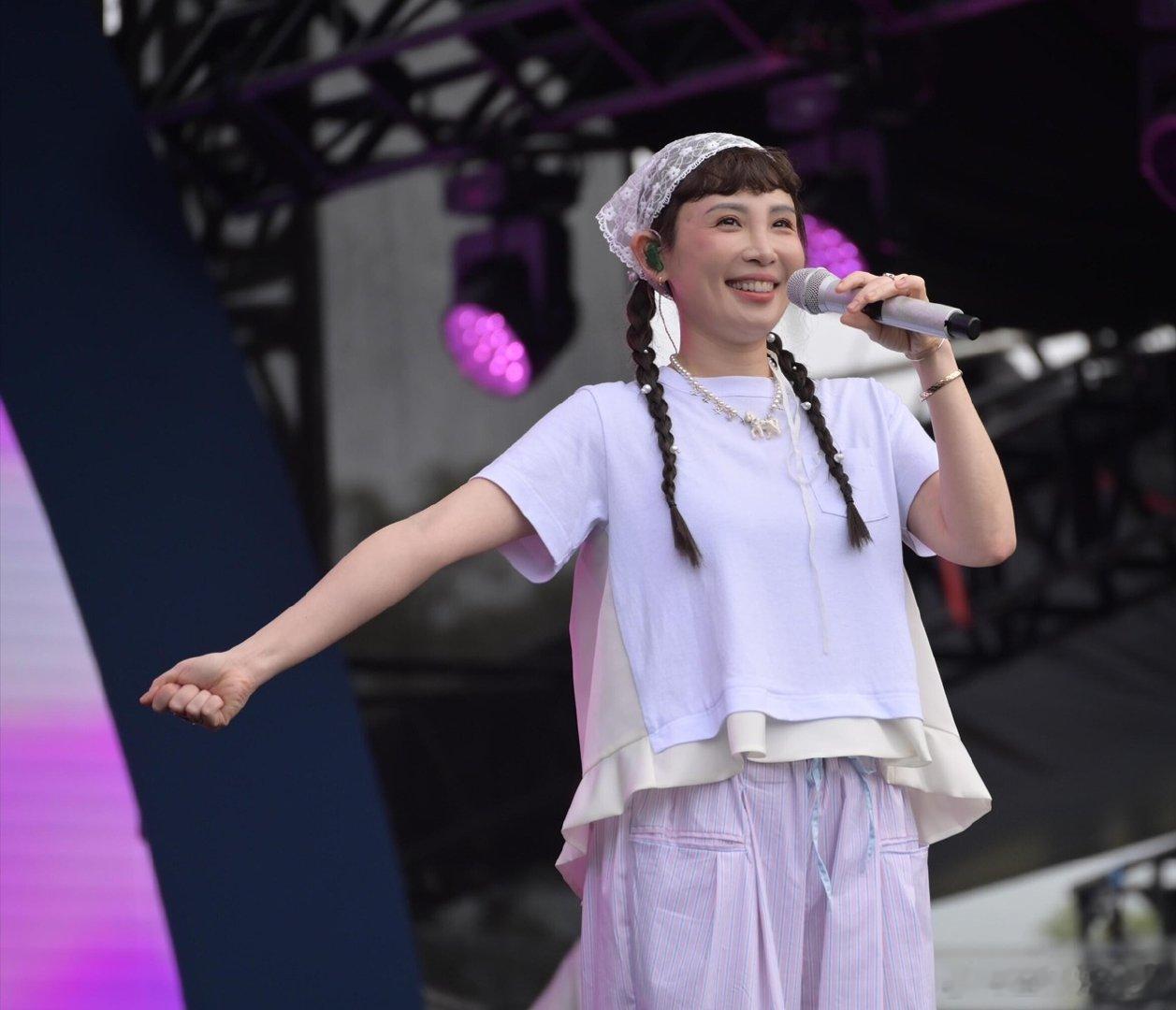 网传魏如萱歌手唱王源的歌歌手2026 原作里那种带着钝感的破碎感，和魏如萱的演唱