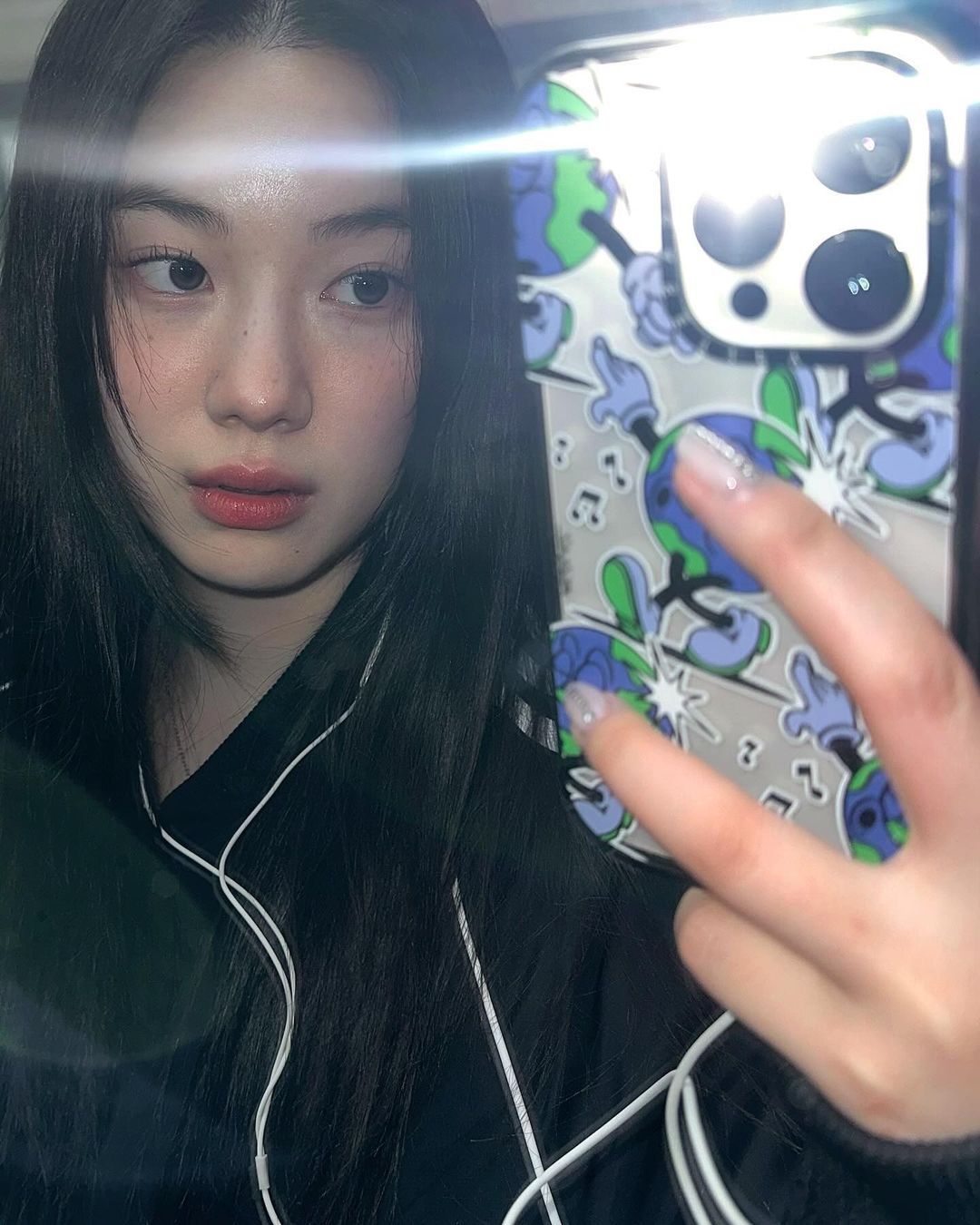 ins:nakedsweater ​​​