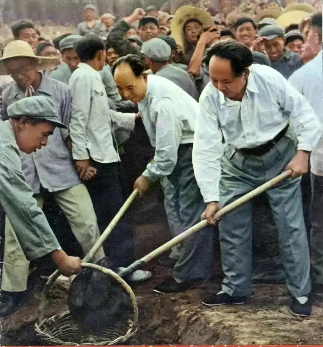 致敬伟人，劳动人民一员！