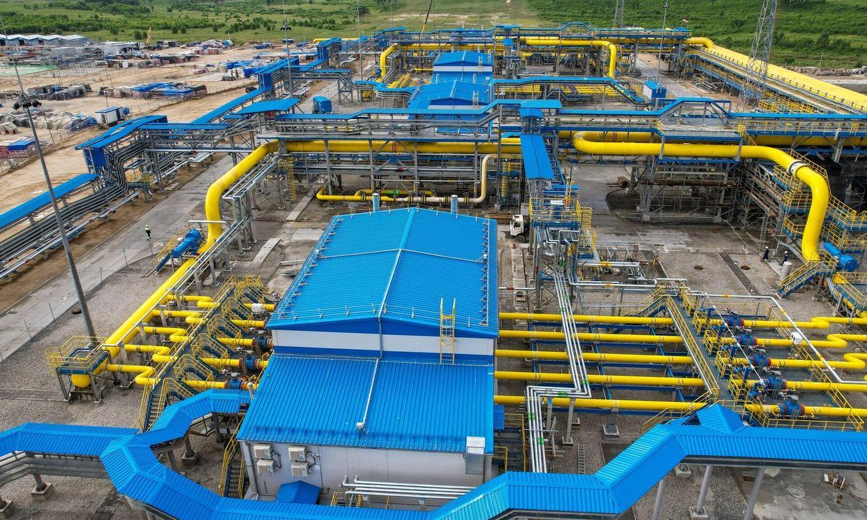 美国算死了俄命脉，却没算到：中国根本不接招！

美国算得太精了，它笃定：只要掐断