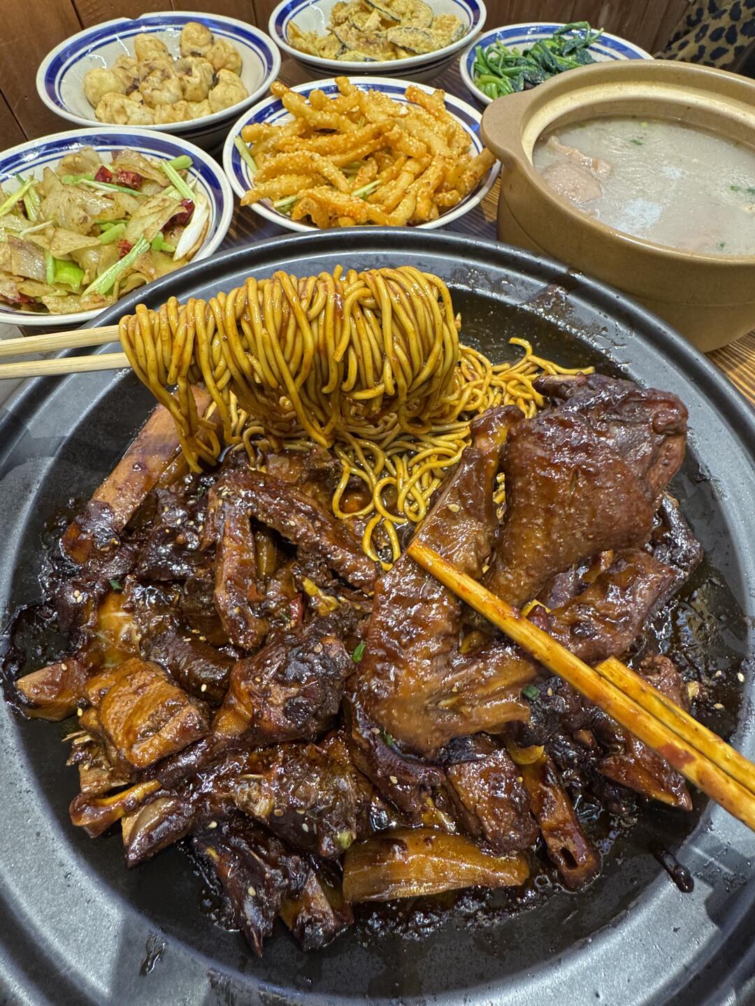 合肥人最近还是注意点吧。。。。