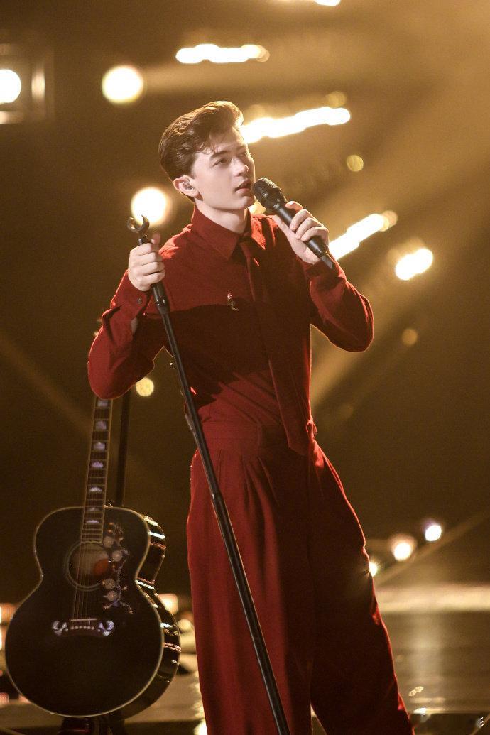 艾略特用中文唱后会无期 艾略特后会无期 歌手直播 实力无需置疑！艾略特自如切换中