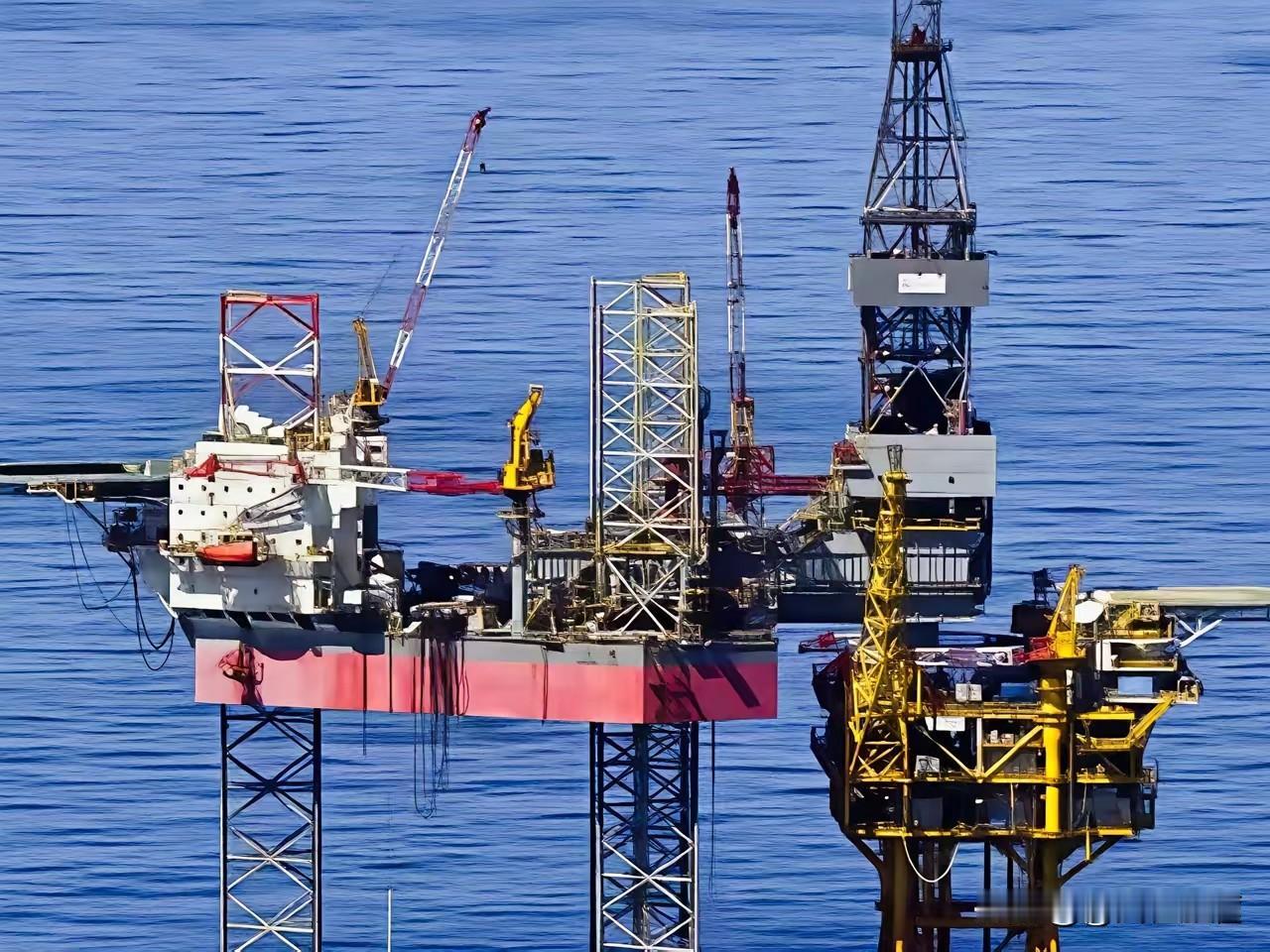 日本又跳脚了！1月7日，日本官房长官称中方在靠近春晓油气田一带部署钻井船且进入实