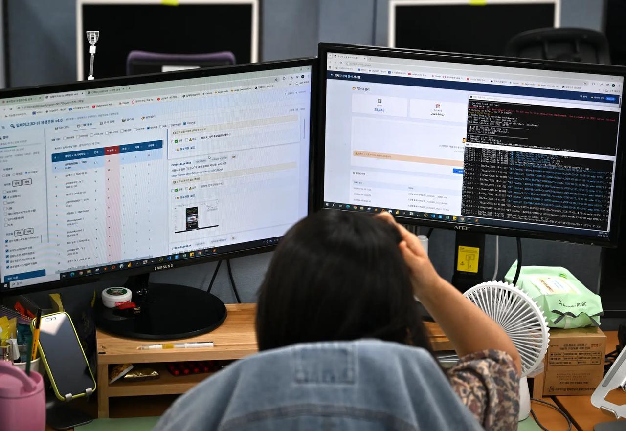 【AI没有消灭枯燥，它只是把我们变成了“审查员”】

最新报告指出，白领每周平均