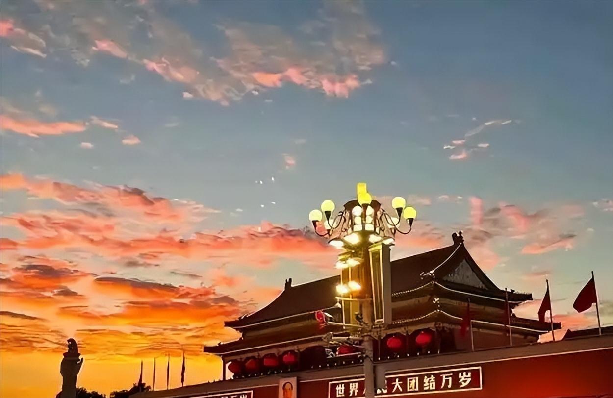 这些年，我见过最可笑的一件事，就是一群连《论语》都没读过、连“中庸”是什么意思都