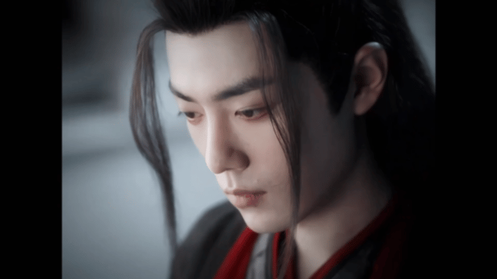 田嘉瑞的反应速度绝了！吹蜡烛猜角色时，看到魏无羡剧照直接一秒认出是肖战饰演，古偶