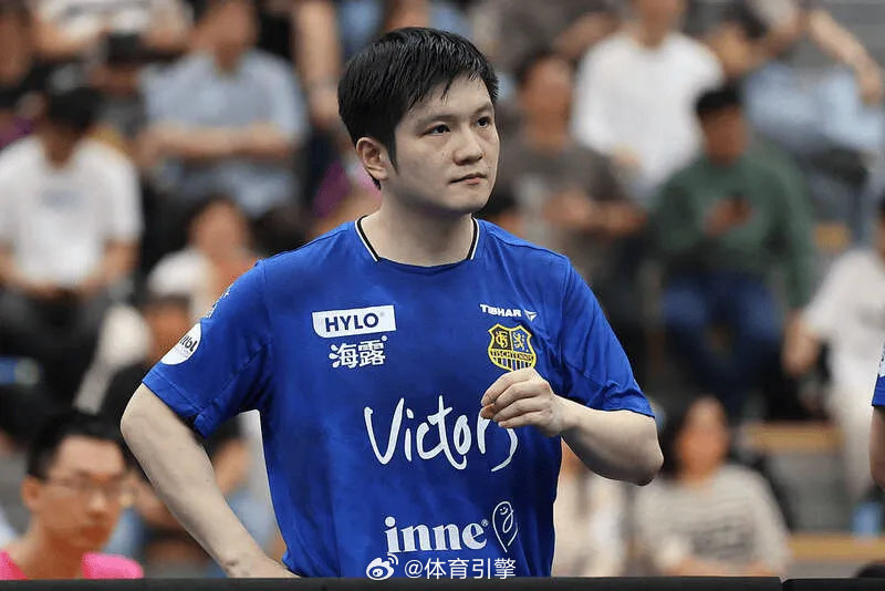 成年后的樊振东，确实展现出了远超一个运动员身份的清醒与格局——不止在球台上掌控比