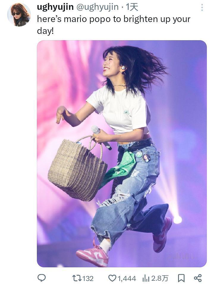 我笑的难受 ​​​