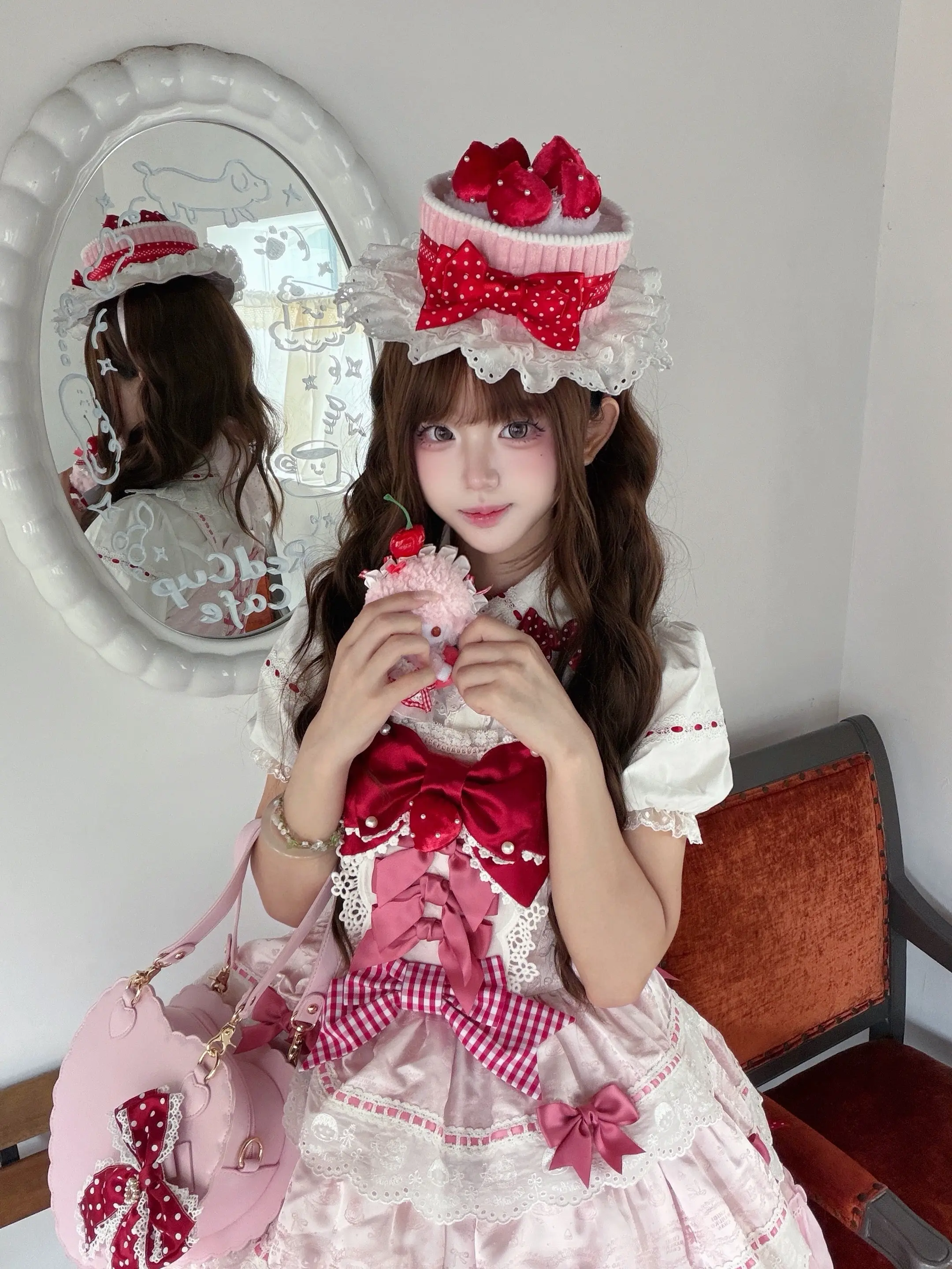 我只是一個可愛的女孩，抱歉！~(≧▽≦)