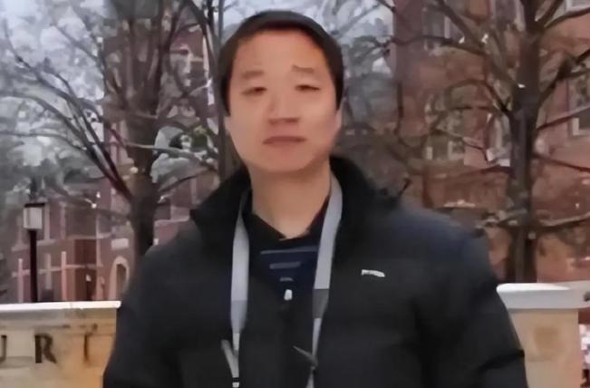 看清楚了，这位手握中国电磁炮核心技术的专家，竟是美国间谍，日常工作里出卖大量情报