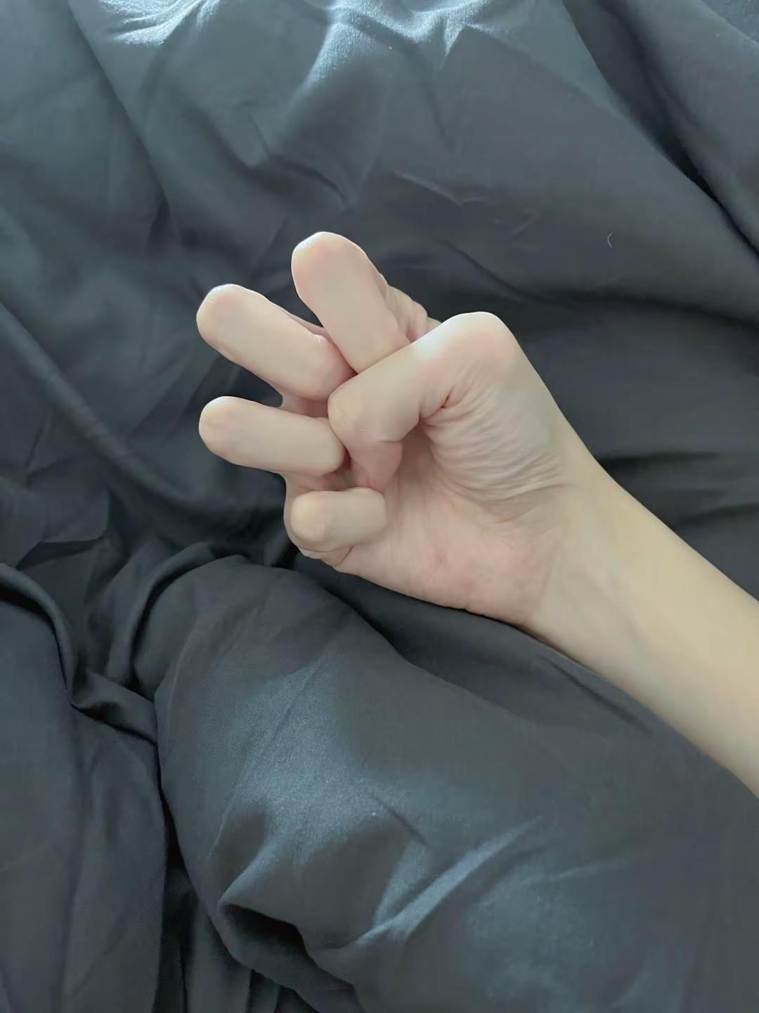 晚安💤漫画手 手控  @会火🔥