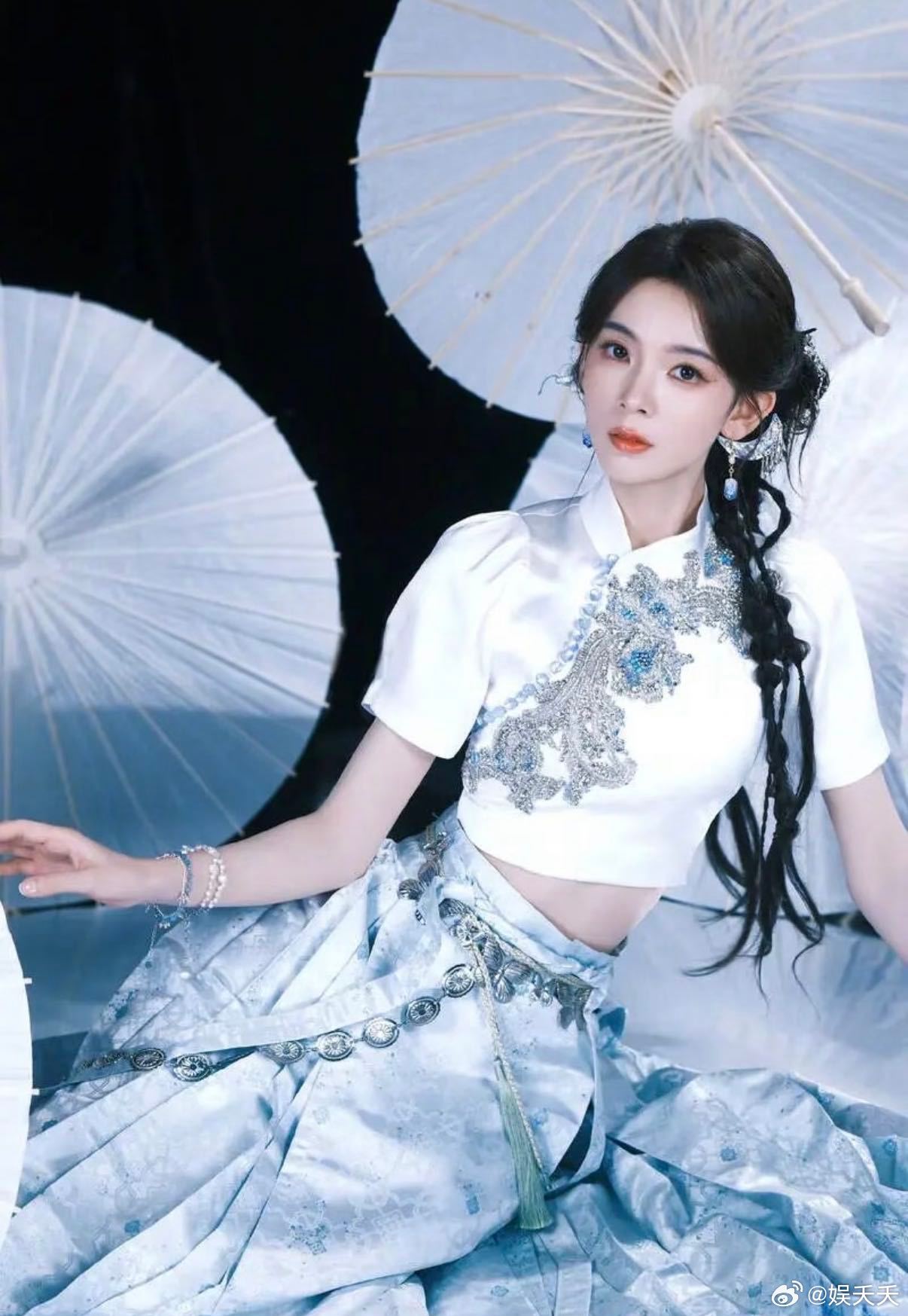 陈瑶说会考虑去音乐节坐等陈瑶音乐节 为了陈瑶，我愿意在音乐节的人海里被挤成罐头，