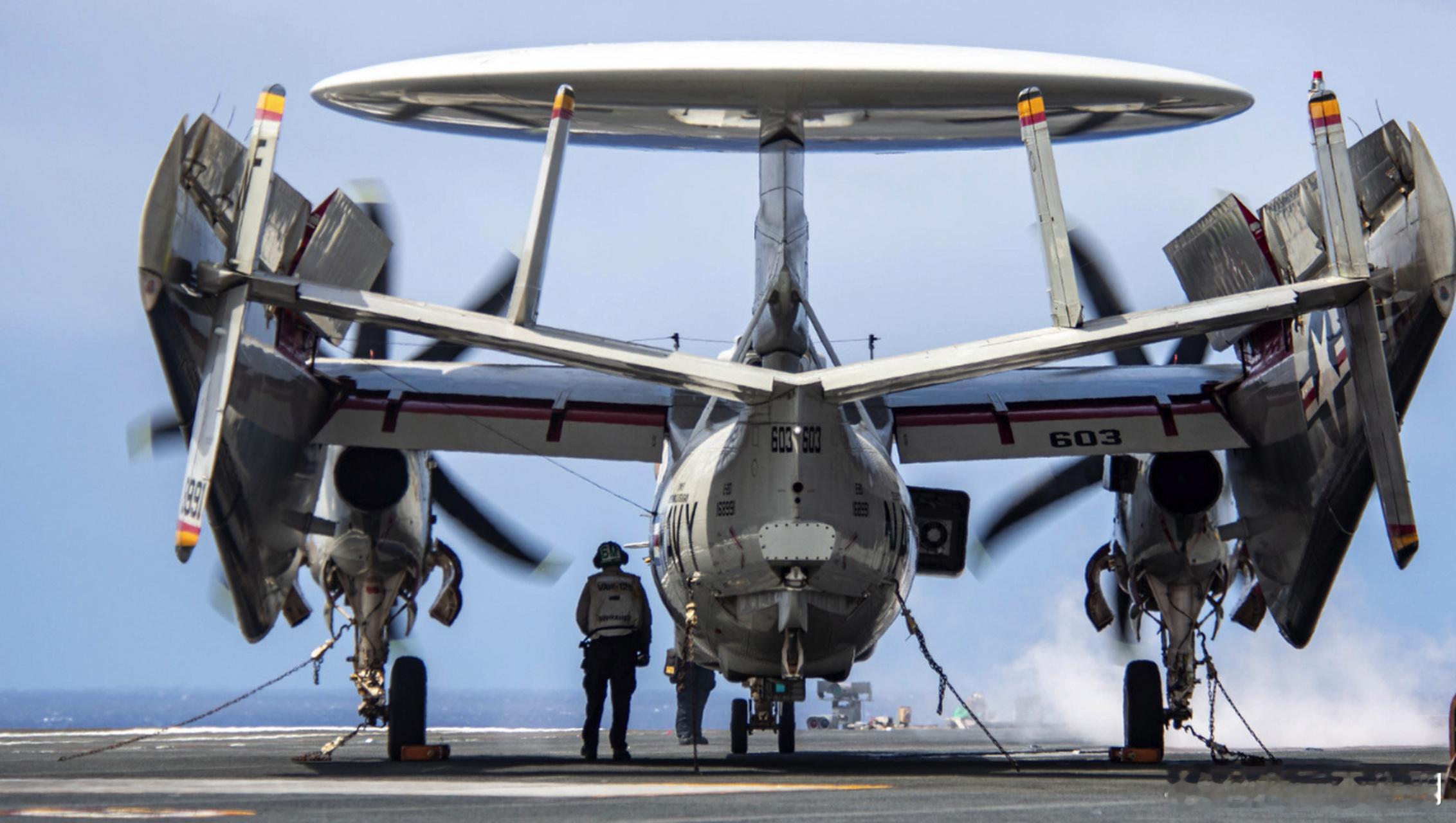 【E-2D“先进鹰眼”预警机介绍】 E-2D“先进鹰眼”预警机（Advanced