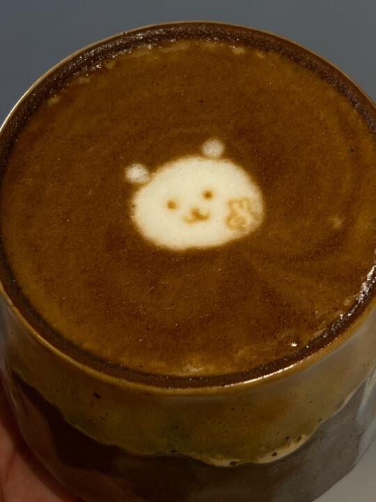 泥嚎˙ᴥ˙ 喝咖啡吗☕