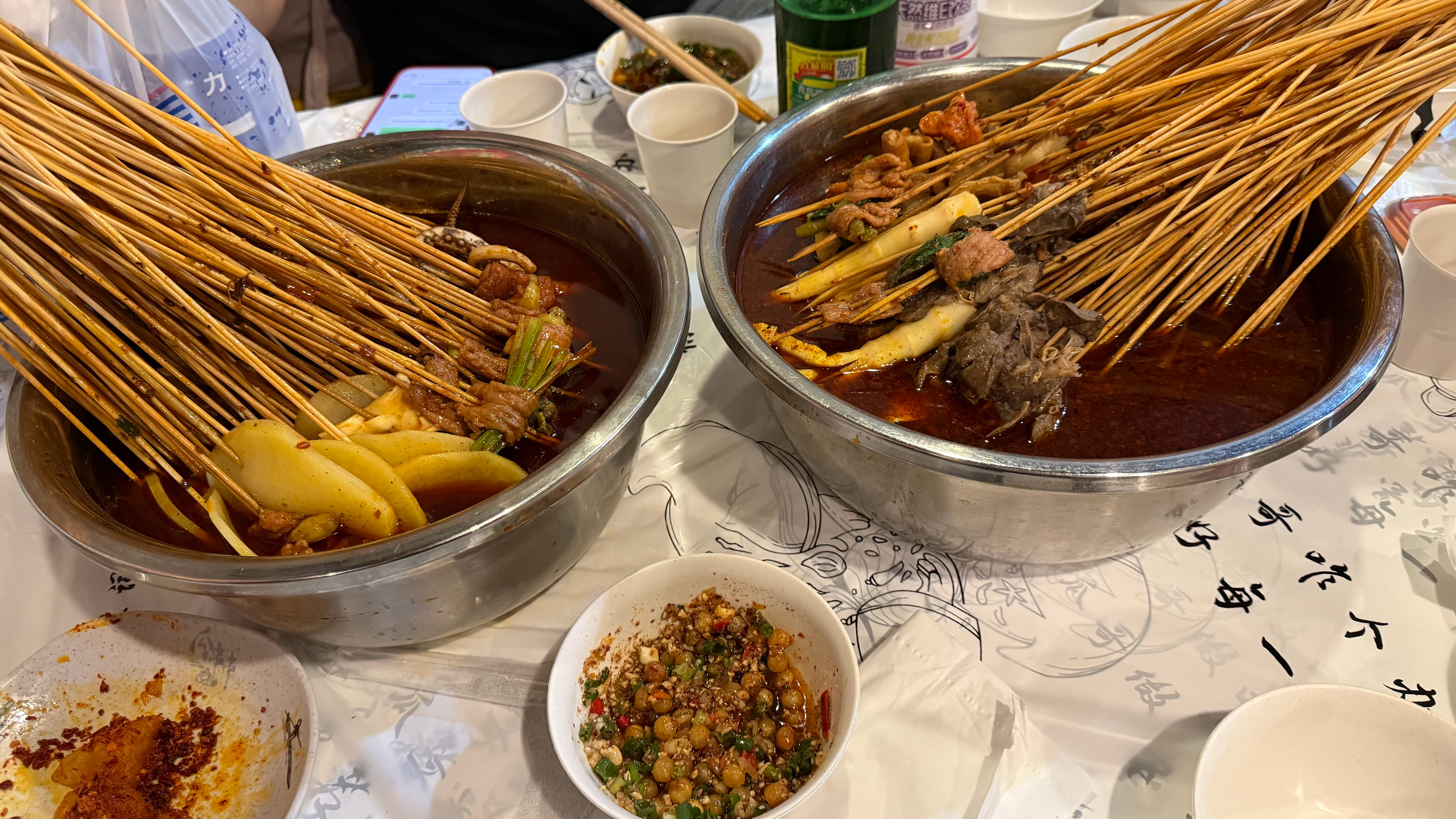 暴累的半天 终于回到酒店躺下 