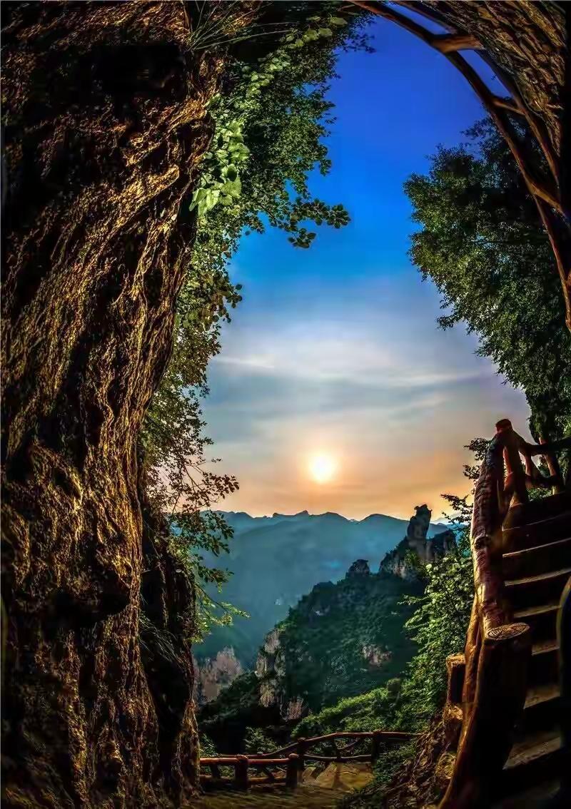 这景色太美了，像仙境一样！
