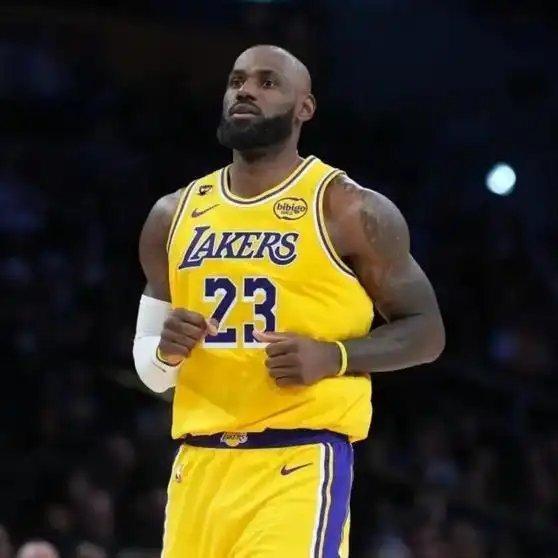 《正负值对比：东契奇+18闪耀，詹姆斯-8黯淡》播放量：229作者：庞老师侃体育