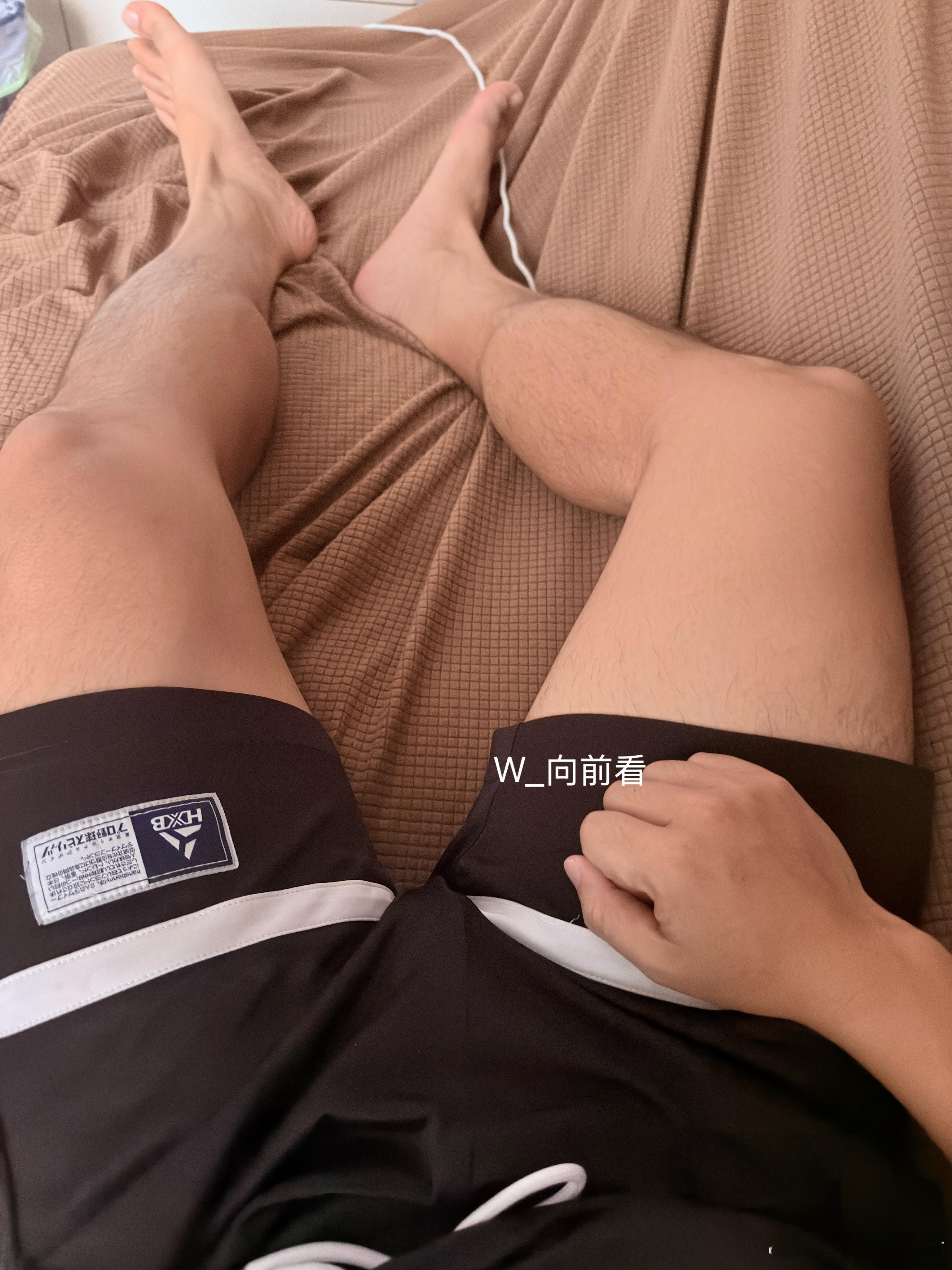 早上好啊！又是一大早就醒…… 
