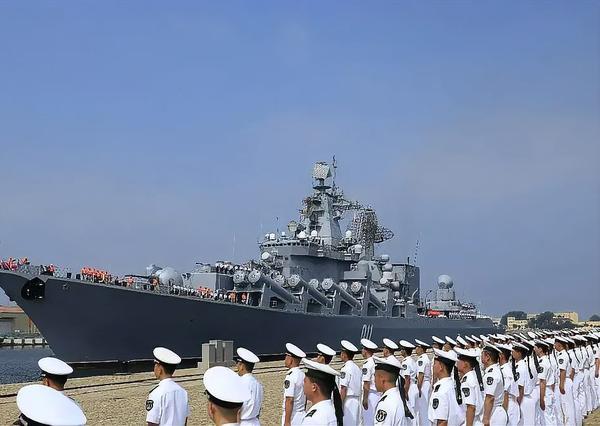 中俄黄海联演对标环太军演，万吨大驱亮剑警示日方挑衅
 
7月6日至13日，中俄“