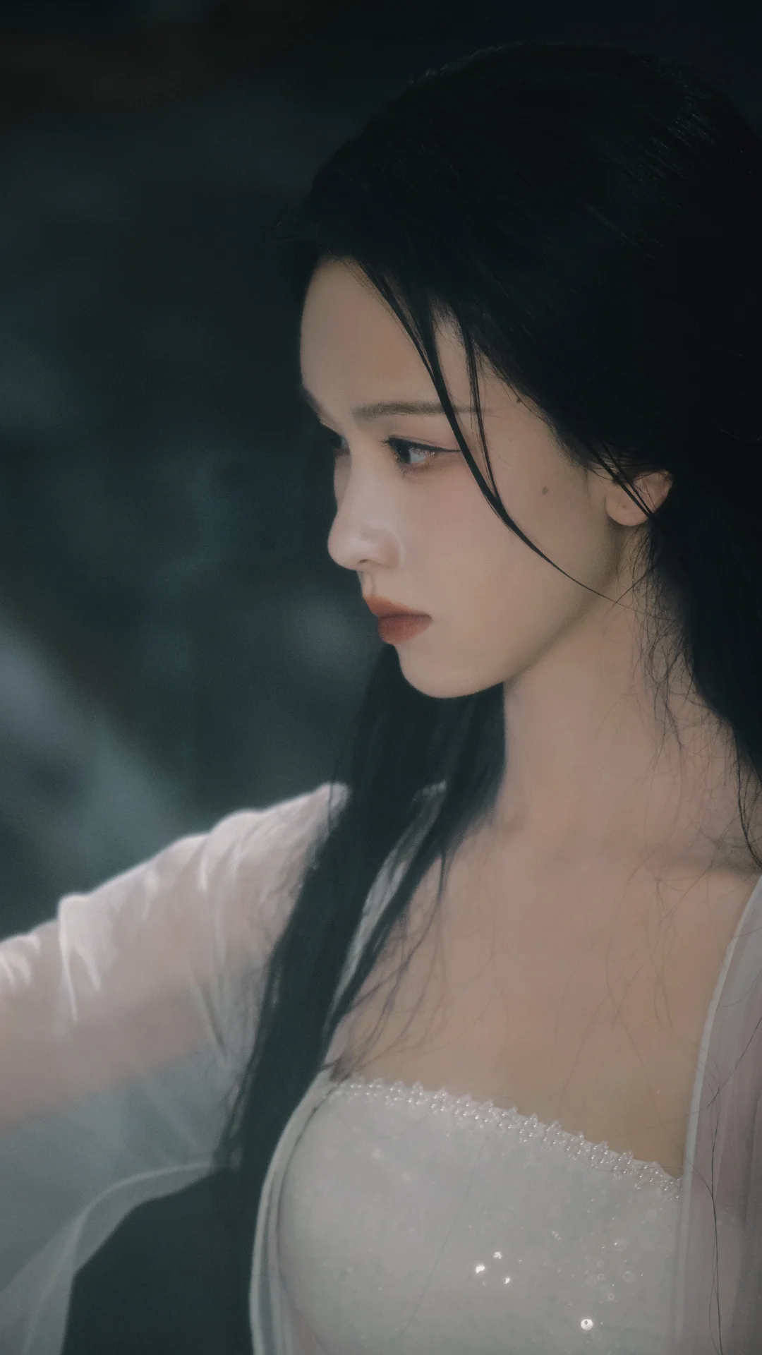 陈都灵 雾妄言 壁纸